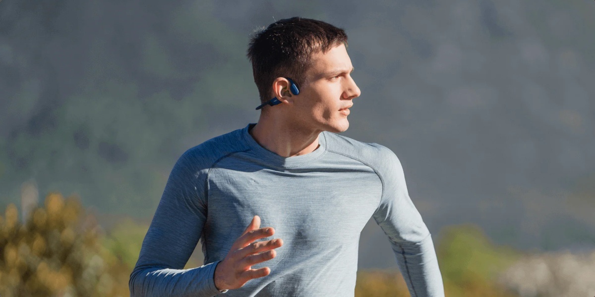 shokz bone conduction headphones for runners